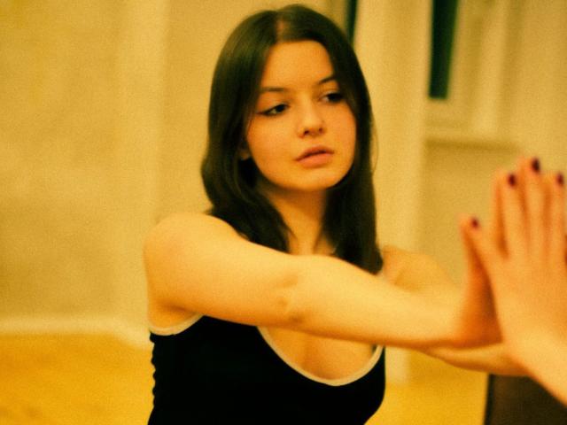 AnnaGlamorous - Live Sex Cam - 26647186