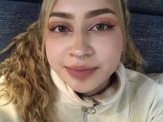 AlanaLeBlanc - Live porn &amp; sex cam - 26647522