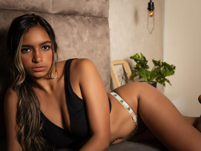 AddaCortez - Live sex cam - 26657282