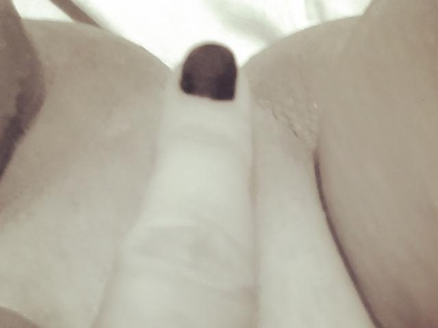 MeahBrunette - Live sex cam - 26660050