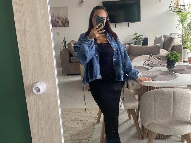 GalaMalkova - Live Sex Cam - 26666514