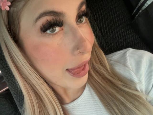 SammyViolet - Live porn &amp; sex cam - 26671514