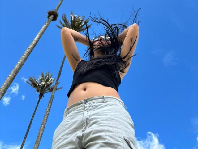 MiluSky - Live sex cam - 26671778