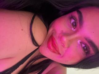 SabrinaWillow - Live porn &amp; sex cam - 26673042