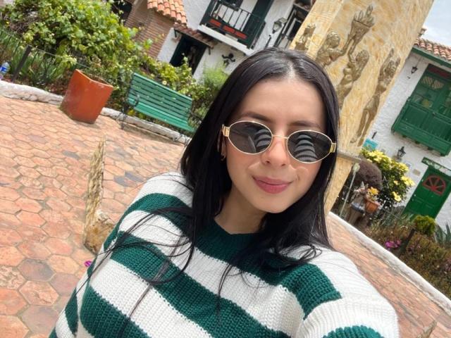 IsabellaJames - Live sex cam - 26673914