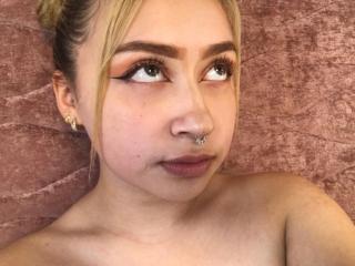 AlanaLeBlanc - Live porn &amp; sex cam - 26674270