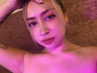 AlanaLeBlanc - Live porn &amp; sex cam - 26674274