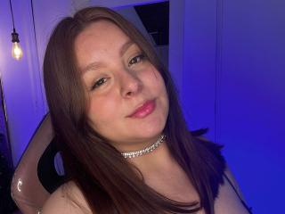 EmaJames - Live sex cam - 26674474