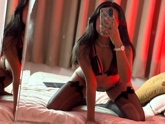 AnaWinslow - Live sex cam - 26674526