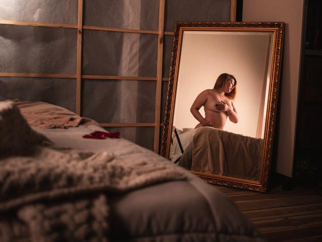 AdelaTaylor - Live sex cam - 26676062