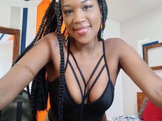 TaniaSweety - Live Sex Cam - 26676962