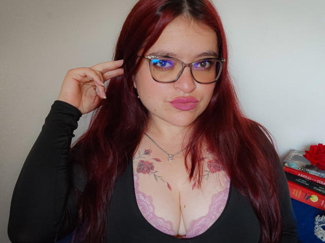 ElizabethFire - Live porno og sexkamera - 26678386