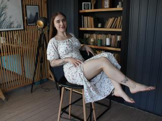 LauraHlot - Live sex cam - 26680582