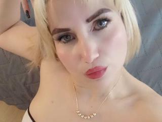 GiuliaAddams - Live porn &amp; sex cam - 26682289