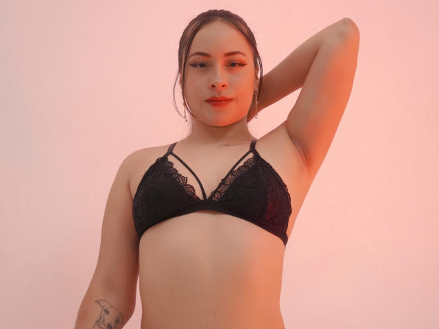 ValeriaJames - Sexe cam en vivo - 26689189