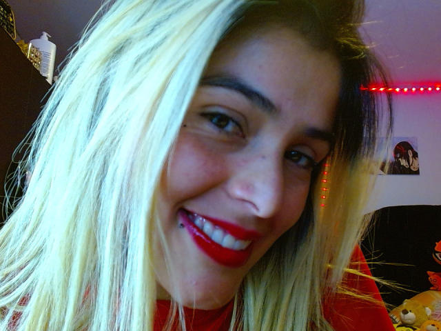 LaSexyColombiana - Live porn &amp; sex cam - 26692717