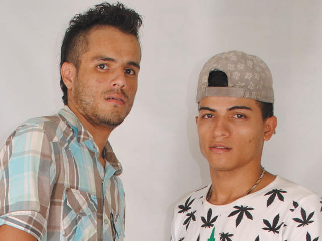 Twopervertedguys - Chat live porn with this latin Homosexual couple 