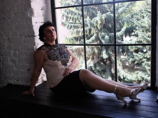 LuciaMii - Live sex cam - 26696885