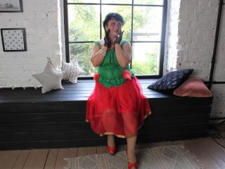 LuciaMii - Live sex cam - 26697005