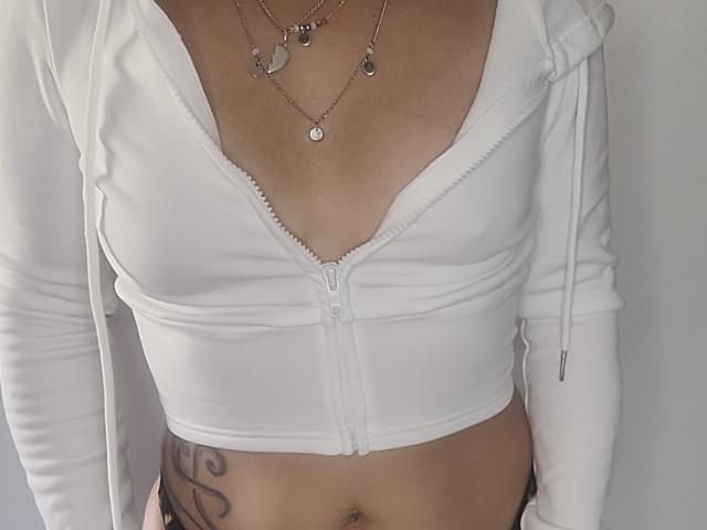 ElylaFrenchy - сексуальная веб-камера в реальном времени - 26698621