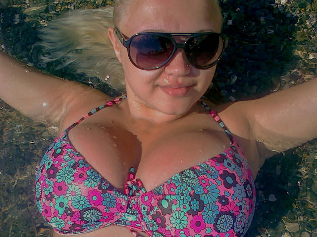 BlondeLindsey - Sexe cam en vivo - 2670524