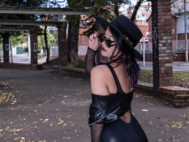 CassieJones - Live sex cam - 26707580