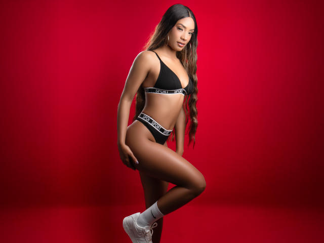 NatashaLewis - Sexe cam en vivo - 26712326