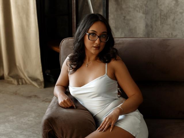 EvaSarazardje - Live Sex Cam - 26713454