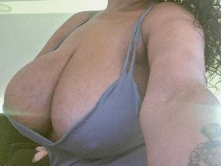 ThaliaJhones - Sexe cam en vivo - 26714288