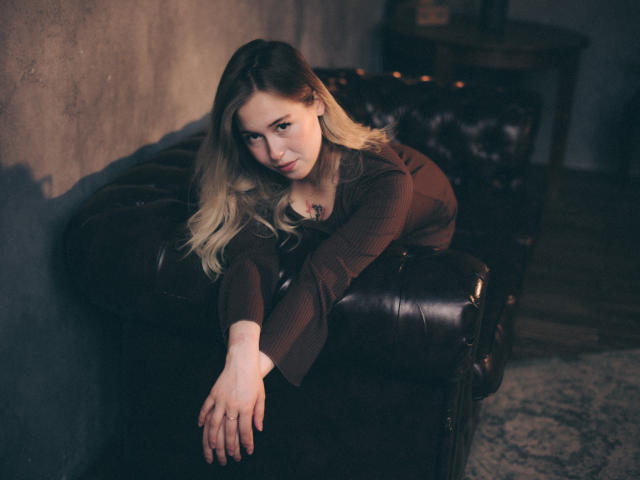 LanaRoselle - Live sex cam - 26720084