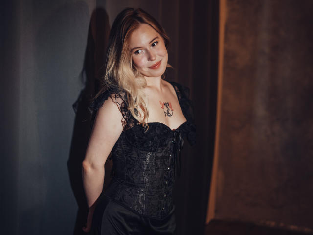 LanaRoselle - Live sex cam - 26720132