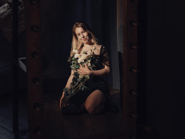 LanaRoselle - Live sex cam - 26720210