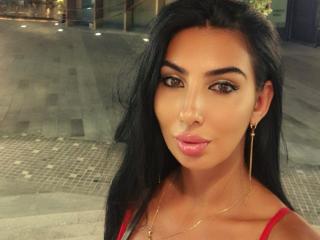 BrunetteBabe69 - Live Sex Cam - 26722790