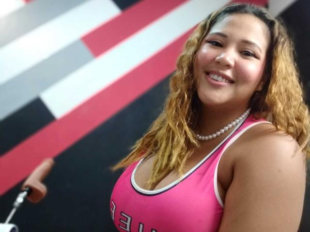 IamAhYours - Live porn &amp; sex cam - 26743616