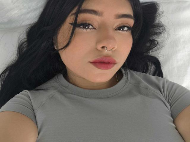 MimiLuvy - Live sex cam - 26749900