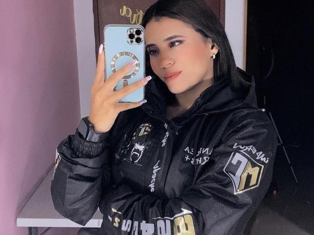 LucieMilner - Live porno og sexkamera - 26768919