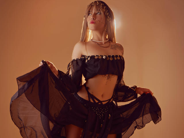 OliviaMonroe - Live Sex Cam - 26772741