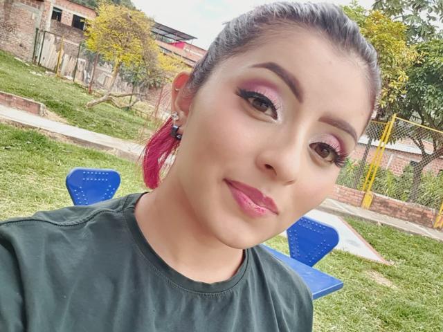 LizBonnet - Live Sex Cam - 26773476