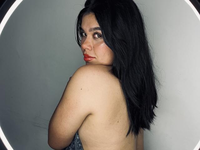 SabrinaWillow - Live porn &amp; sex cam - 26791809