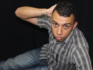 GiovaniRandyHot - Cam hard with a charcoal hair Homosexuals 