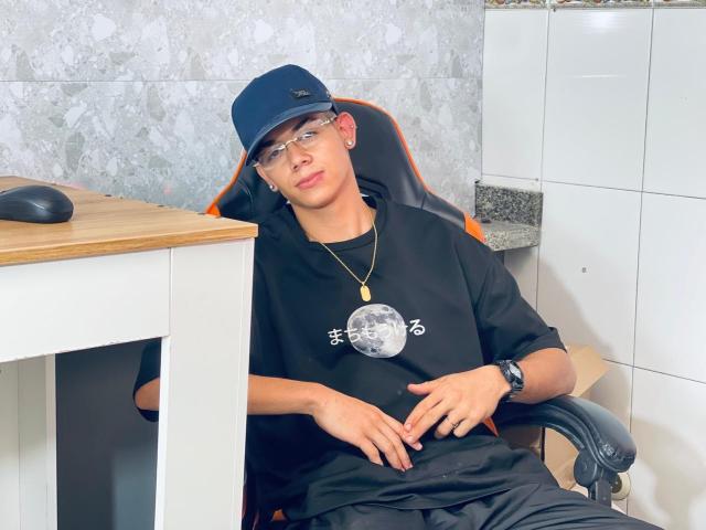 HotSlimMan - Sexe cam en vivo - 26806061