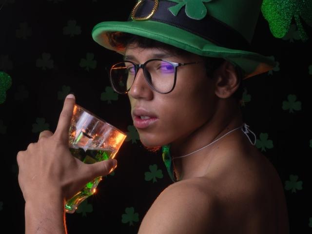 ryanandpamelaprincee1 - Live sex cam - 26809288