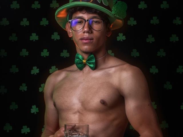 ryanandpamelaprincee1 - Live sex cam - 26809316