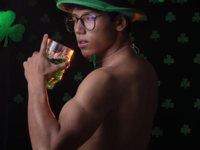 ryanandpamelaprincee1 - Live sex cam - 26809351