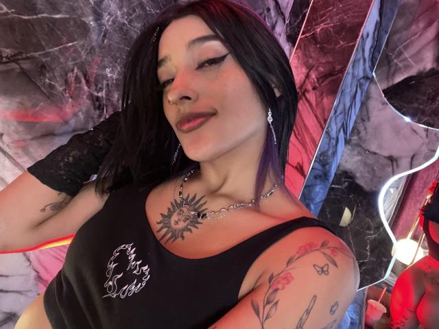SalomeMille - Live porn &amp; sex cam - 26813558