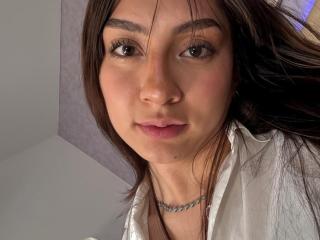 LuluBerry - Live sex cam - 26815210