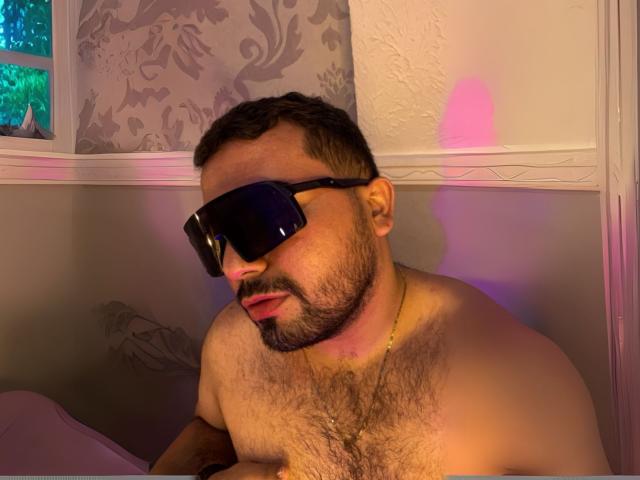 GaelB - Live porn &amp; sex cam - 26822672