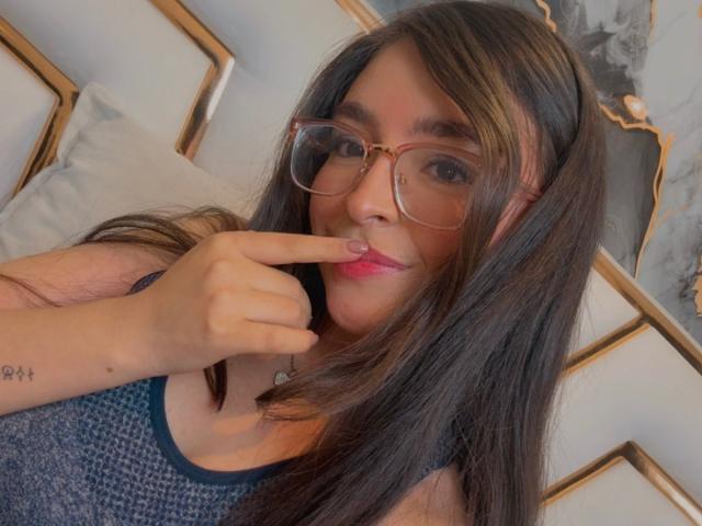 EvaMcAllister - Live sex cam - 26831856