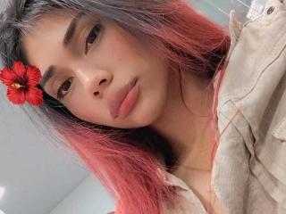 LaurenSimmos69 - Live Sex Cam - 26834131