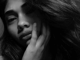 LaurenSimmos69 - Sexe cam en vivo - 26834201
